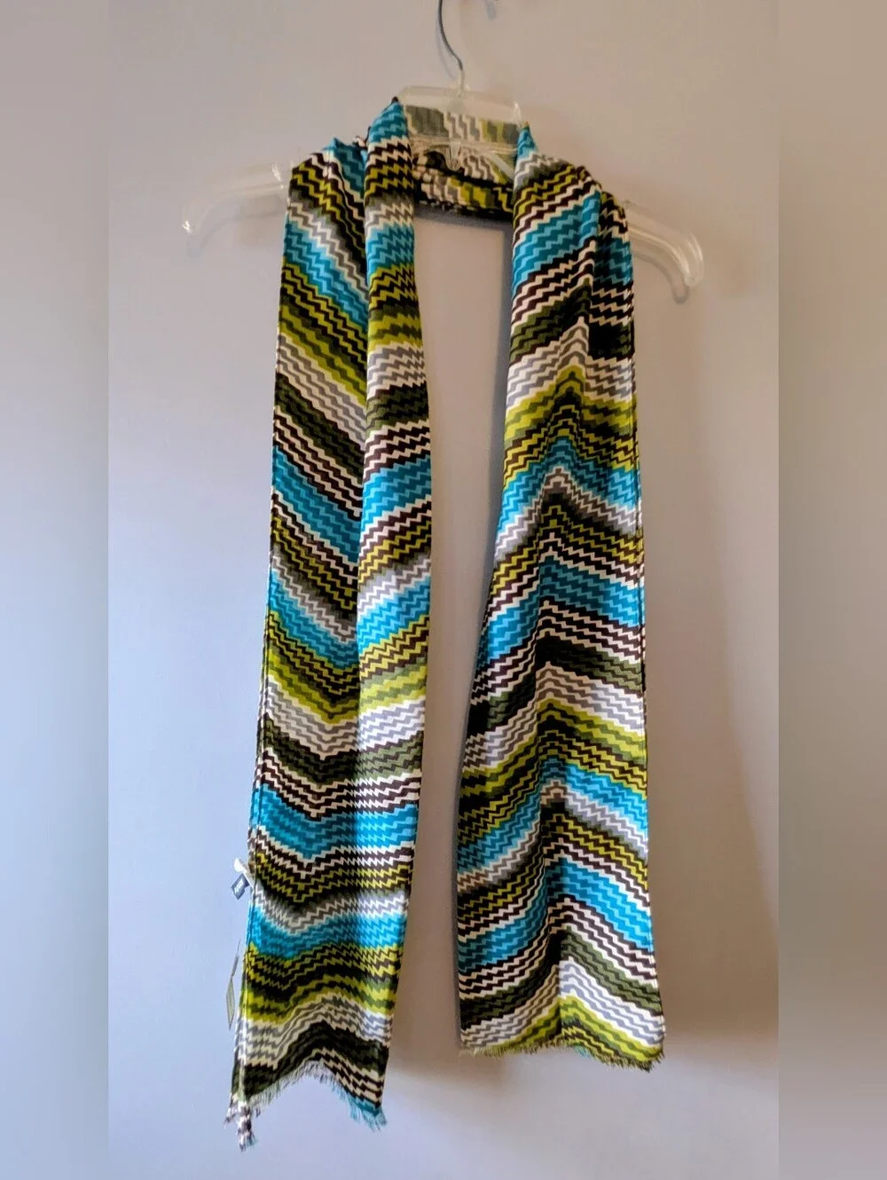 NWT Multicolor Chevron Scarf - Blue, Green & White